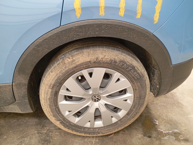 Recambio de aletin trasero izquierdo para volkswagen t-cross (c11, d31) 1.0 tsi referencia OEM IAM   