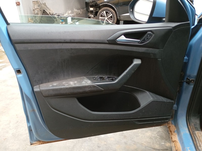Recambio de guarnecido puerta delantera izquierda para volkswagen t-cross (c11, d31) 1.0 tsi referencia OEM IAM   