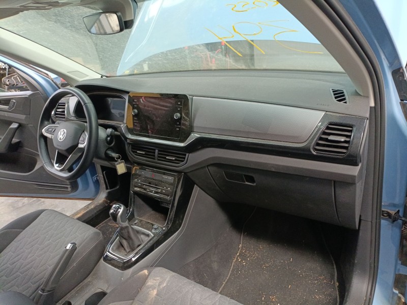 volkswagen t-cross (c11, d31) del año 2024