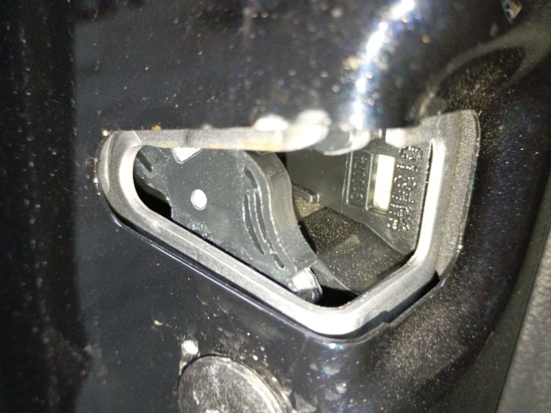 Recambio de cerradura puerta trasera izquierda para volkswagen t-cross (c11, d31) 1.0 tsi referencia OEM IAM   