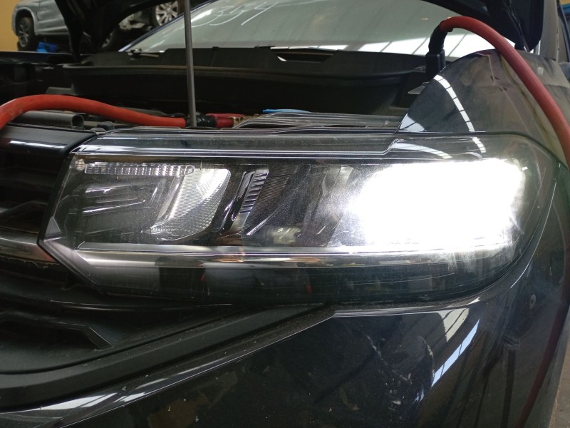 Recambio de faro izquierdo xenon para volkswagen t-cross (c11, d31) 1.0 tsi referencia OEM IAM   