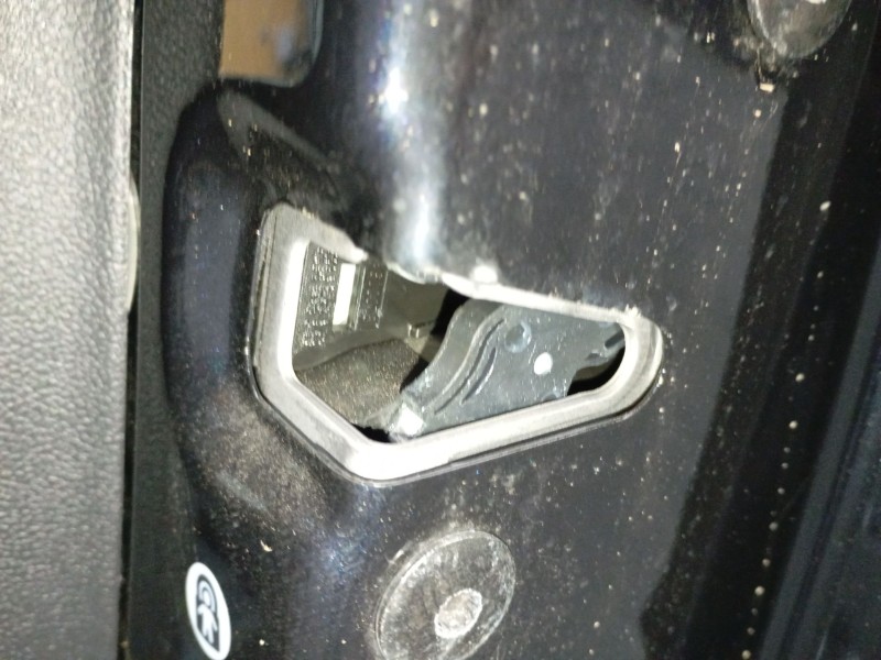 Recambio de cerradura puerta trasera derecha para volkswagen t-cross (c11, d31) 1.0 tsi referencia OEM IAM   