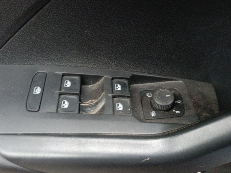 Recambio de mando elevalunas delantero izquierdo para volkswagen t-cross (c11, d31) 1.0 tsi referencia OEM IAM   