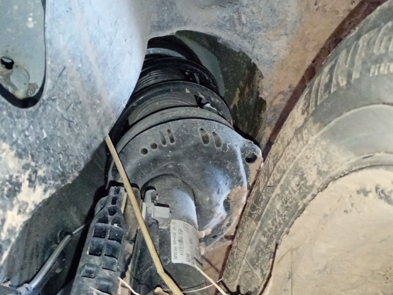 Recambio de amortiguador delantero izquierdo para volkswagen t-cross (c11, d31) 1.0 tsi referencia OEM IAM   