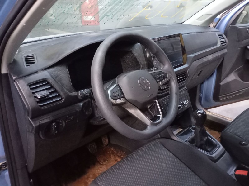 volkswagen t-cross (c11, d31) del año 2024