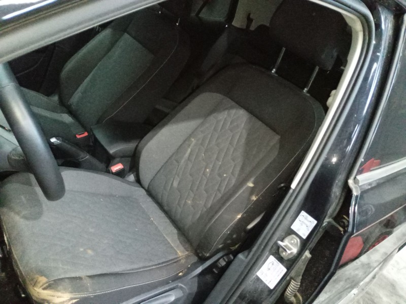 volkswagen t-cross (c11, d31) del año 2024