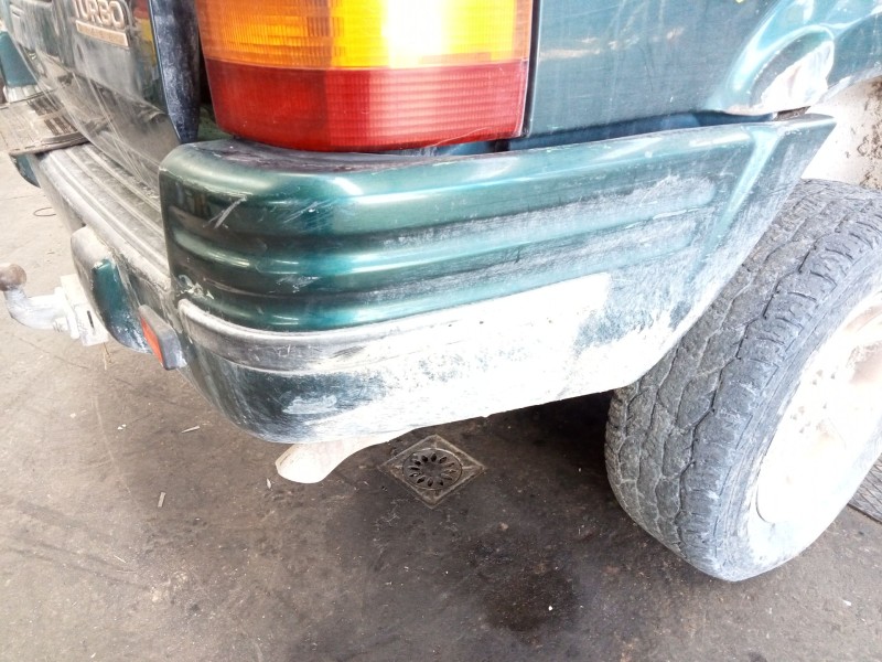 Recambio de paragolpes trasero para jeep grand cherokee i (zj, zg) 2.5 td laredo referencia OEM IAM   