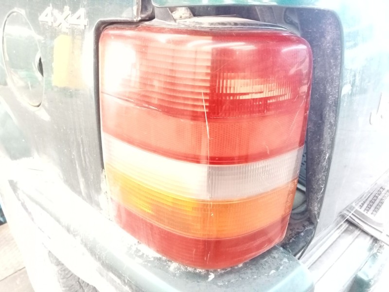 Recambio de piloto trasero izquierdo para jeep grand cherokee i (zj, zg) 2.5 td laredo referencia OEM IAM   