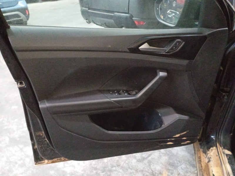 Recambio de guarnecido puerta delantera izquierda para volkswagen t-cross (c11, d31) 1.0 tsi referencia OEM IAM   