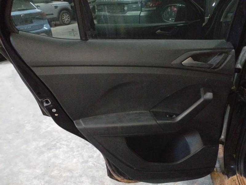Recambio de guarnecido puerta trasera izquierda para volkswagen t-cross (c11, d31) 1.0 tsi referencia OEM IAM   