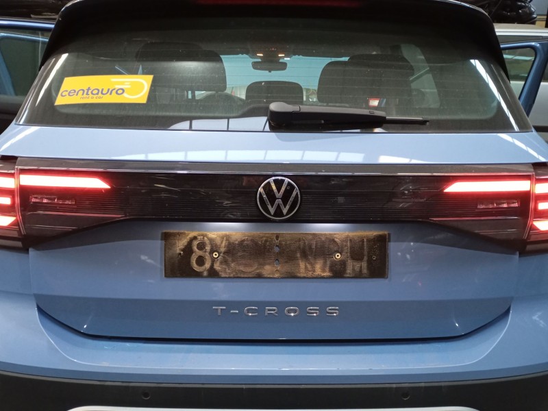 Recambio de piloto trasero central para volkswagen t-cross (c11, d31) 1.0 tsi referencia OEM IAM   