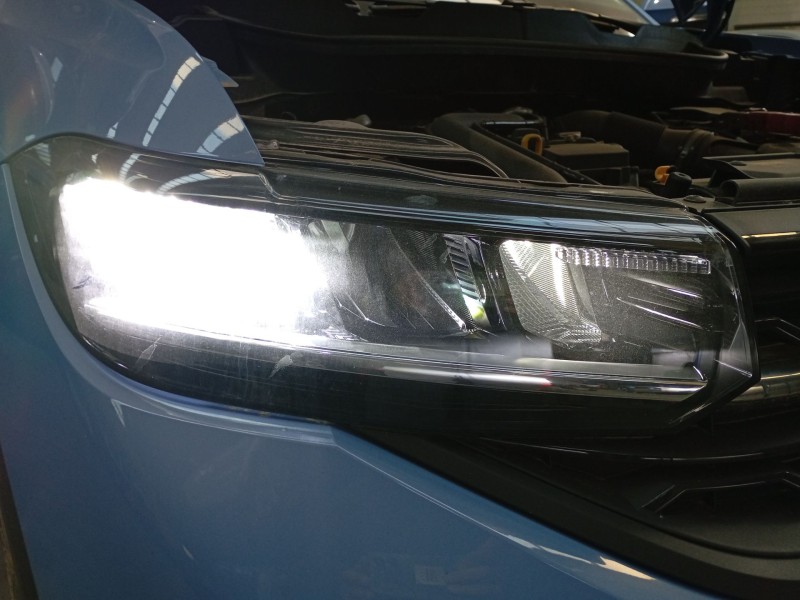 Recambio de faro derecho xenon para volkswagen t-cross (c11, d31) 1.0 tsi referencia OEM IAM   
