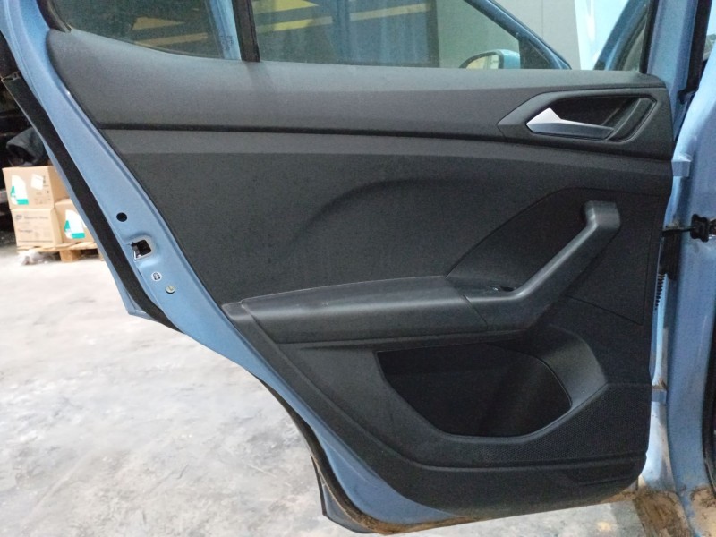 Recambio de guarnecido puerta trasera izquierda para volkswagen t-cross (c11, d31) 1.0 tsi referencia OEM IAM   