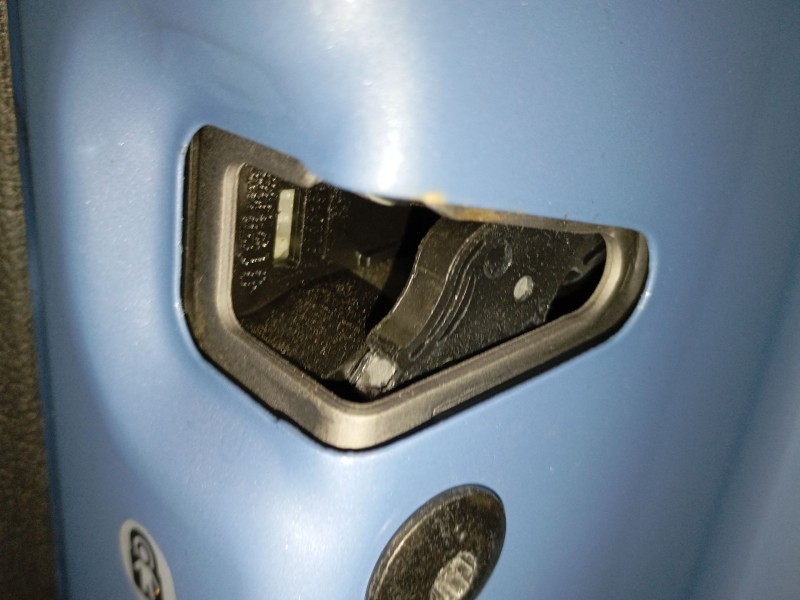 Recambio de cerradura puerta trasera derecha para volkswagen t-cross (c11, d31) 1.0 tsi referencia OEM IAM   