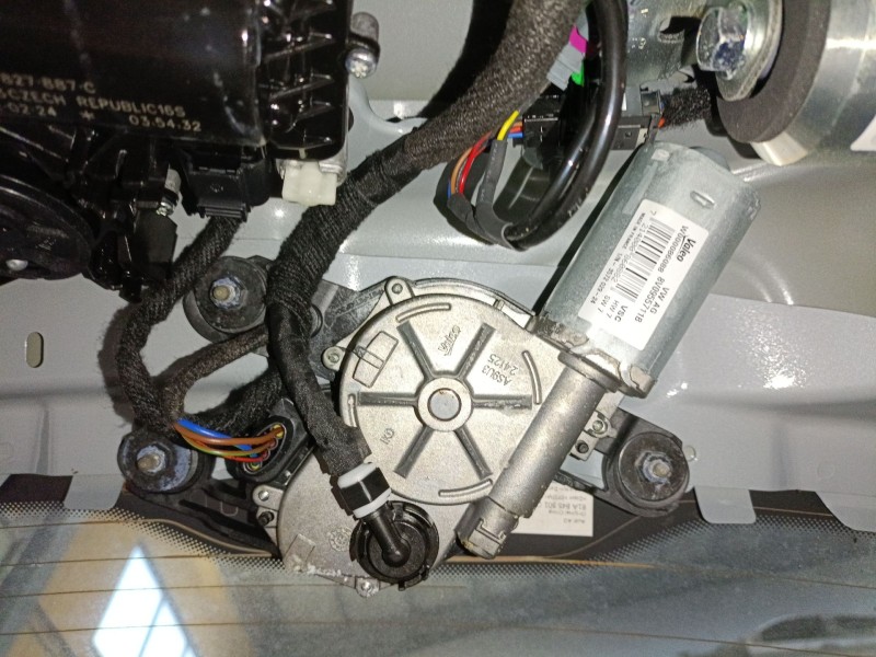 Recambio de motor limpia trasero para audi q2 (gab, gag) 35 tfsi referencia OEM IAM 8V0955711B  