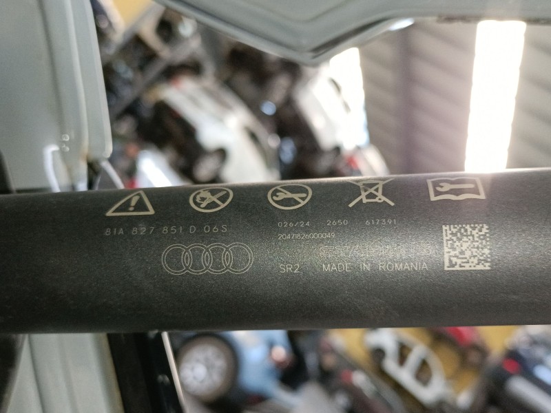 Recambio de amortiguador porton trasero derecho para audi q2 (gab, gag) 35 tfsi referencia OEM IAM 81A827851D06S  