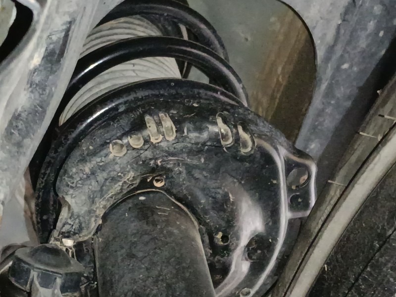 Recambio de amortiguador delantero izquierdo para audi q2 (gab, gag) 35 tfsi referencia OEM IAM   