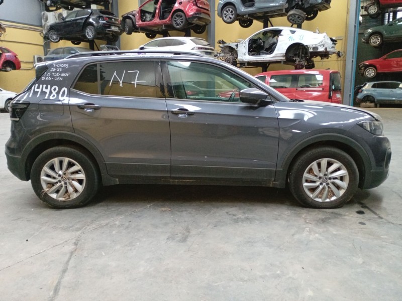 volkswagen t-cross (c11, d31) del año 2022