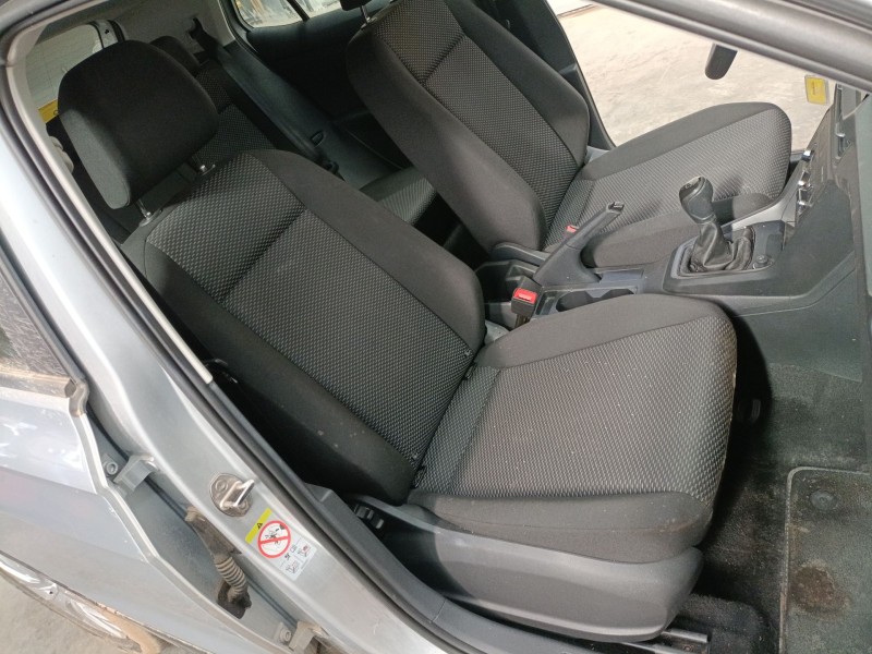 volkswagen t-cross (c11, d31) del año 2024