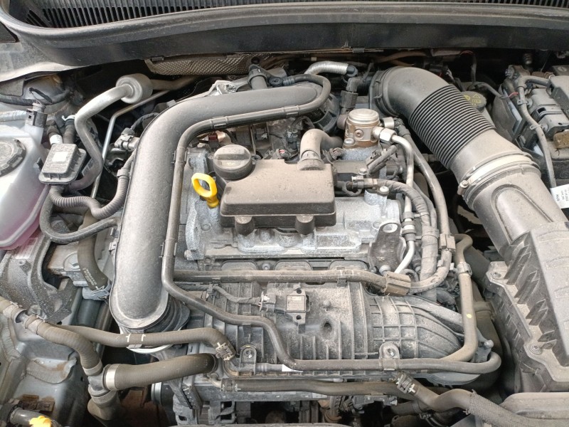 volkswagen t-cross (c11, d31) del año 2024