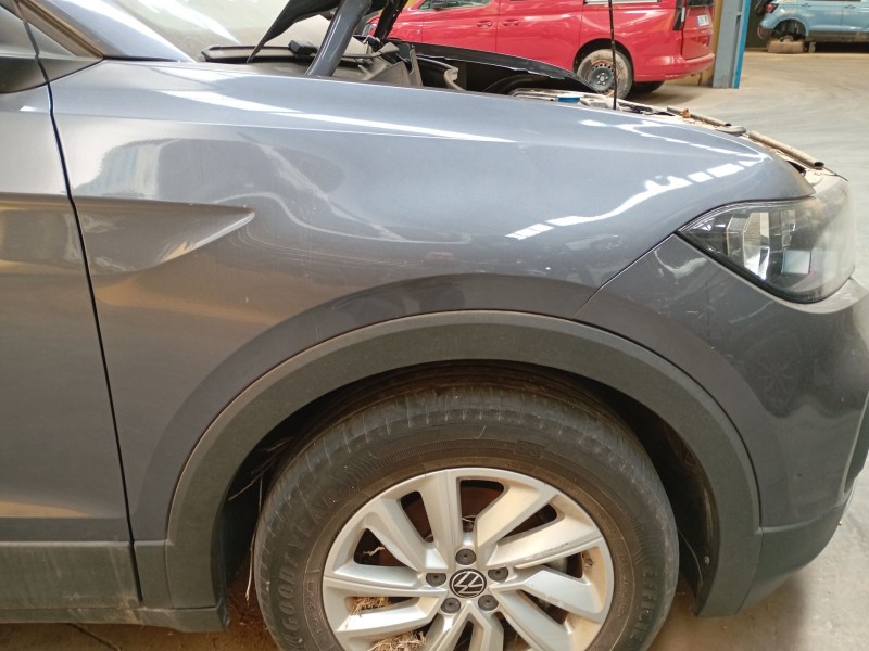 Recambio de aleta delantera derecha para volkswagen t-cross (c11, d31) 1.0 tsi referencia OEM IAM   