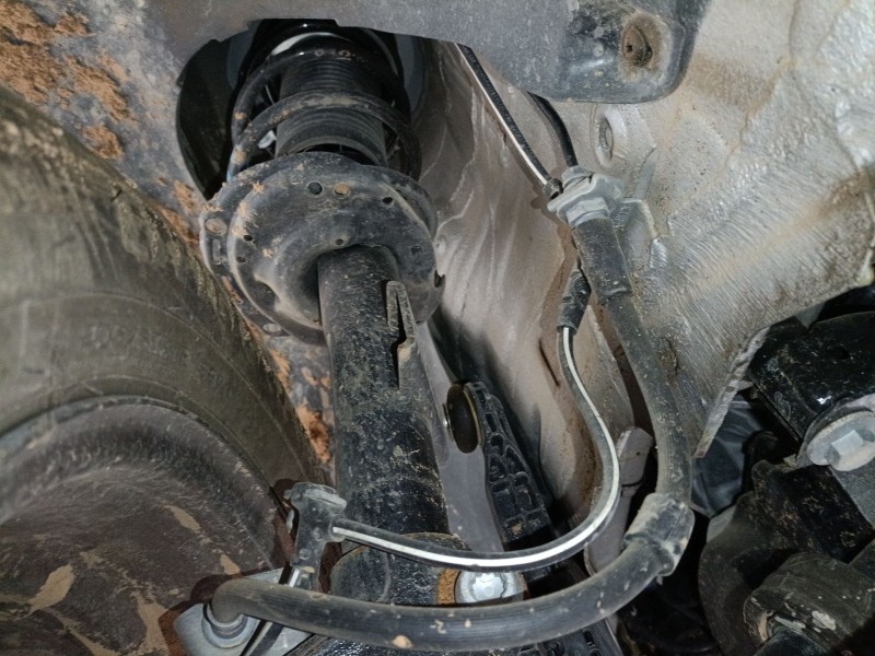 Recambio de amortiguador delantero izquierdo para volkswagen t-cross (c11, d31) 1.0 tsi referencia OEM IAM   