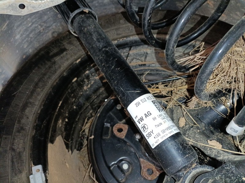 Recambio de amortiguador trasero izquierdo para volkswagen t-cross (c11, d31) 1.0 tsi referencia OEM IAM   