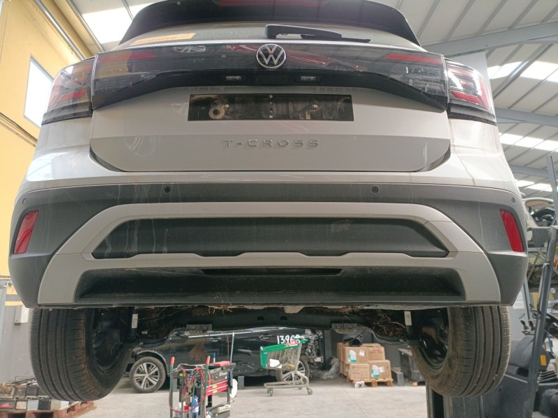 Recambio de paragolpes trasero para volkswagen t-cross (c11, d31) 1.0 tsi referencia OEM IAM   