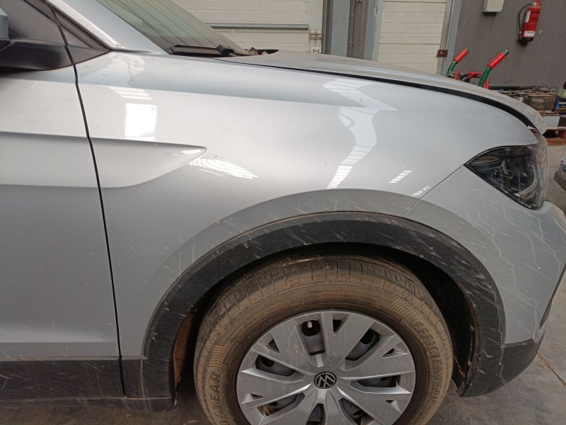 Recambio de aleta delantera derecha para volkswagen t-cross (c11, d31) 1.0 tsi referencia OEM IAM   