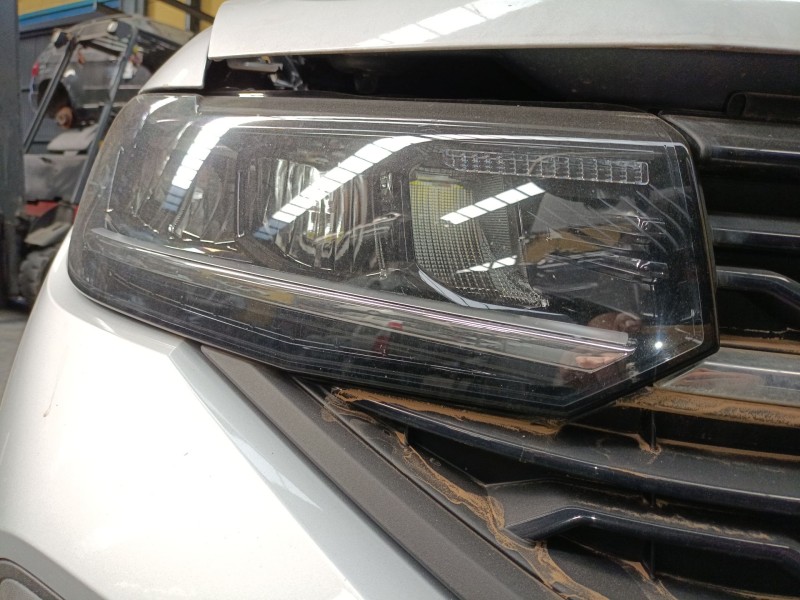 Recambio de faro derecho xenon para volkswagen t-cross (c11, d31) 1.0 tsi referencia OEM IAM   