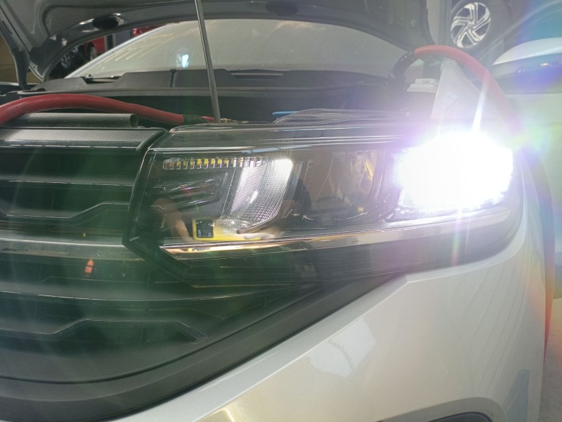 Recambio de faro izquierdo xenon para volkswagen t-cross (c11, d31) 1.0 tsi referencia OEM IAM   