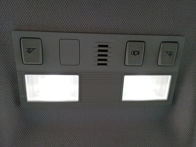 Recambio de luz interior para volkswagen crafter furgoneta (sy_, sx_) 2.0 tdi referencia OEM IAM   