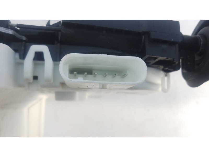 Recambio de cerradura puerta trasera izquierda para audi q5 (fyb, fyg) 55 tfsi e quattro referencia OEM IAM   
