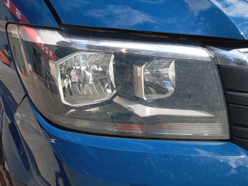 Recambio de faro derecho para volkswagen crafter furgoneta (sy_, sx_) 2.0 tdi referencia OEM IAM   