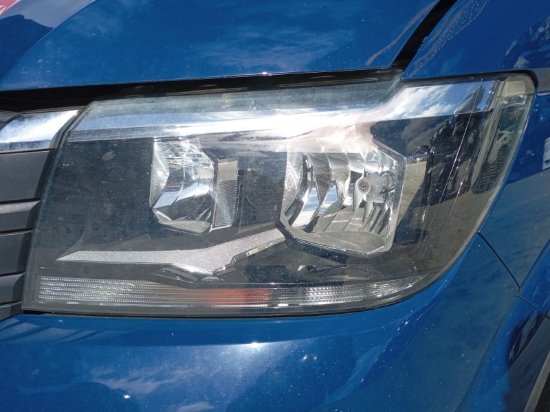 Recambio de faro izquierdo para volkswagen crafter furgoneta (sy_, sx_) 2.0 tdi referencia OEM IAM   