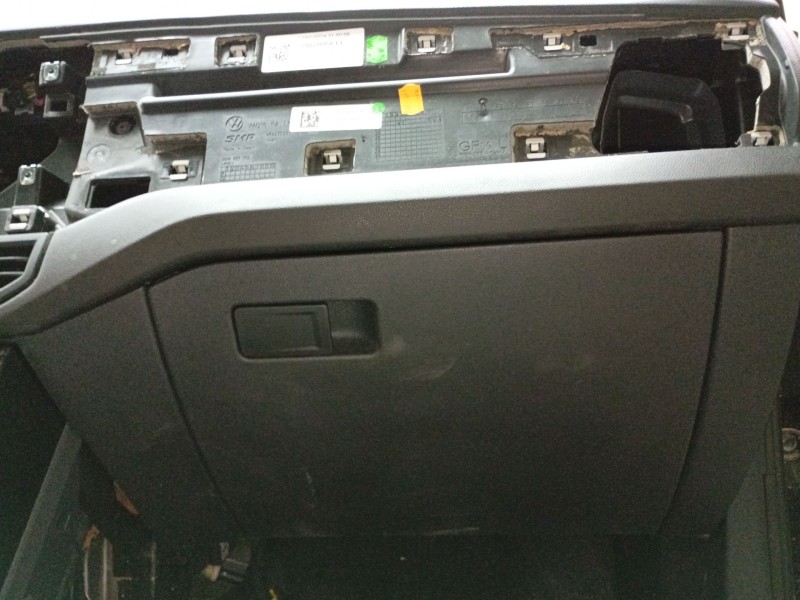 Recambio de guantera para volkswagen t-cross (c11, d31) 1.0 tsi referencia OEM IAM   