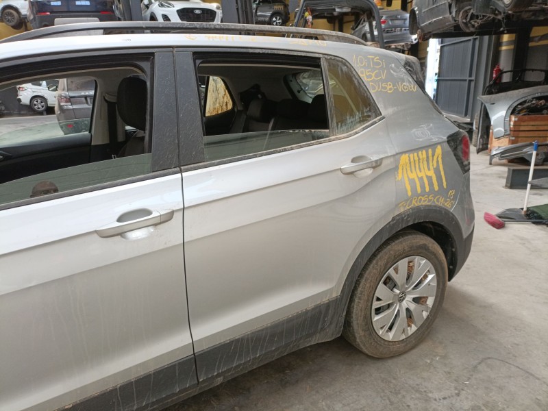 Recambio de puerta trasera izquierda para volkswagen t-cross (c11, d31) 1.0 tsi referencia OEM IAM   