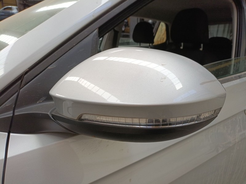 Recambio de retrovisor izquierdo electrico para volkswagen t-cross (c11, d31) 1.0 tsi referencia OEM IAM   