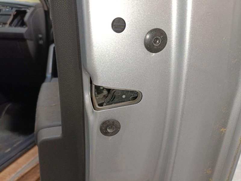 Recambio de cerradura puerta delantera derecha para volkswagen t-cross (c11, d31) 1.0 tsi referencia OEM IAM   