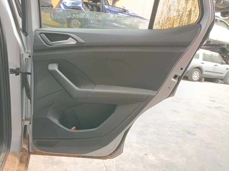 Recambio de guarnecido puerta trasera derecha para volkswagen t-cross (c11, d31) 1.0 tsi referencia OEM IAM   