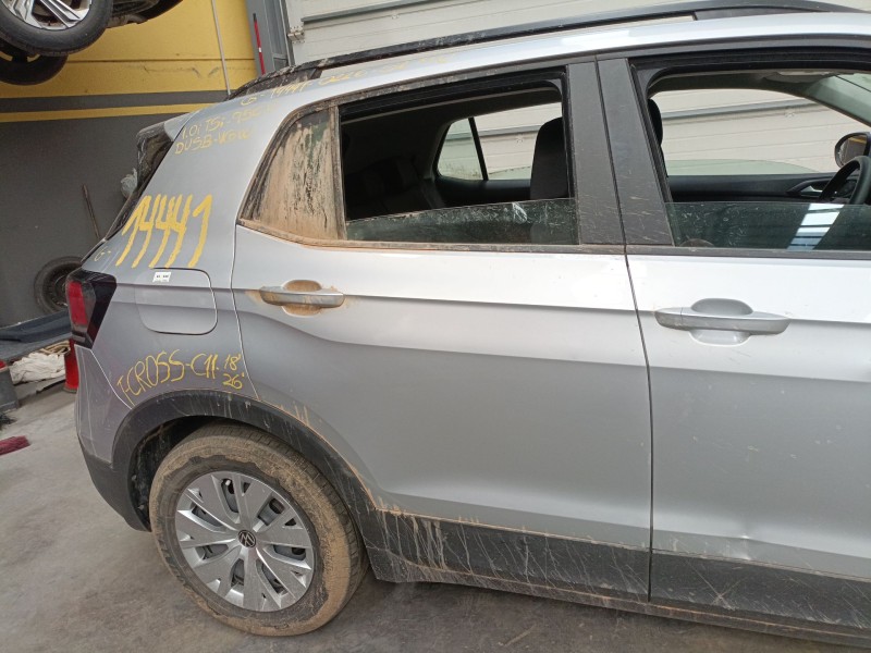 Recambio de puerta trasera derecha para volkswagen t-cross (c11, d31) 1.0 tsi referencia OEM IAM   