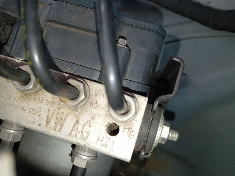 Recambio de abs para volkswagen crafter furgoneta (sy_, sx_) 2.0 tdi referencia OEM IAM 2N0614517D  