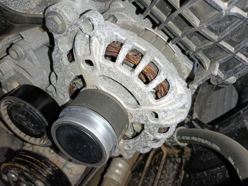 Recambio de alternador para volkswagen t-cross (c11, d31) 1.0 tsi referencia OEM IAM   