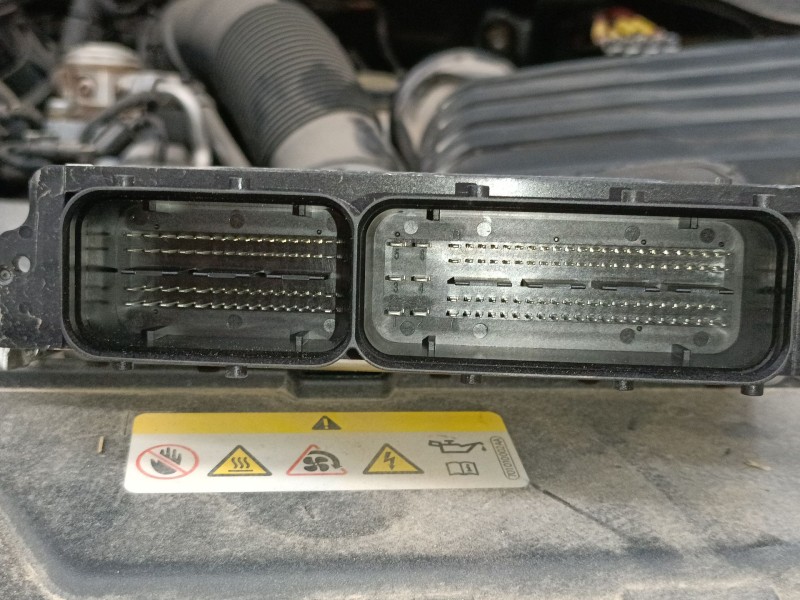 Recambio de centralita motor uce para volkswagen t-cross (c11, d31) 1.0 tsi referencia OEM IAM 05C907308F 0261S107K0 