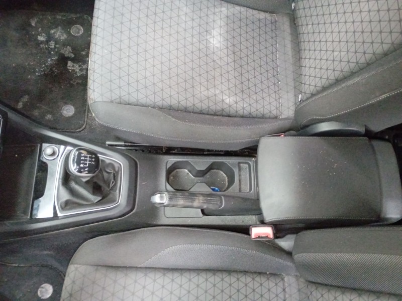Recambio de consola central para volkswagen t-cross (c11, d31) 1.0 tsi referencia OEM IAM   