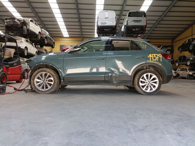 volkswagen t-roc (a11, d11) del año 2024