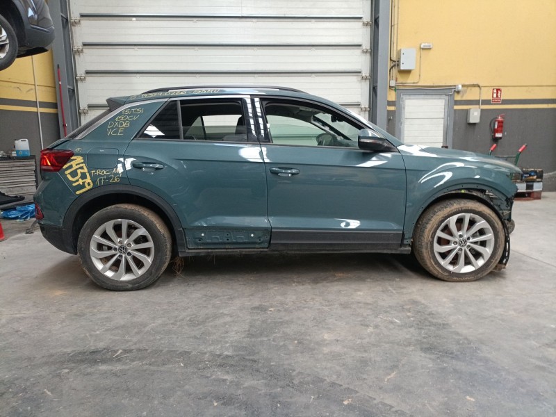 volkswagen t-roc (a11, d11) del año 2024
