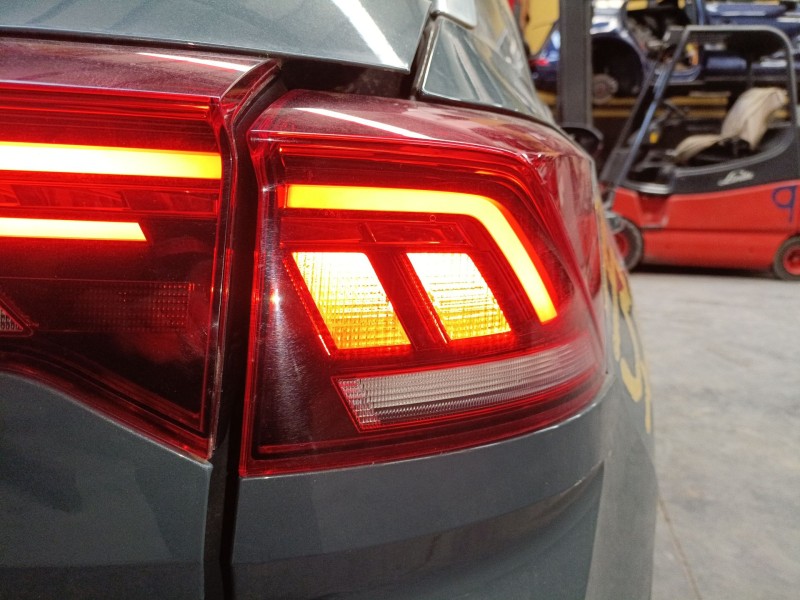 Recambio de piloto trasero derecho para volkswagen t-roc (a11, d11) 1.5 tsi referencia OEM IAM   