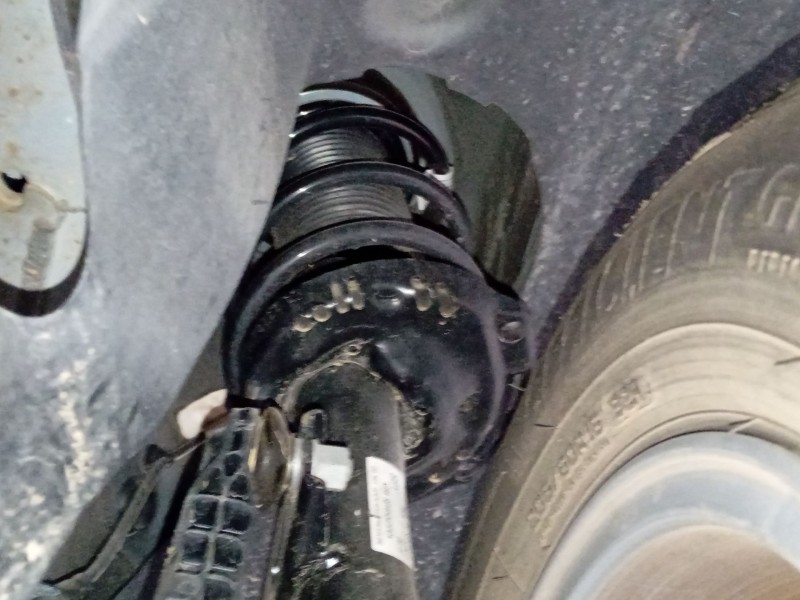 Recambio de amortiguador delantero izquierdo para volkswagen t-cross (c11, d31) 1.0 tsi referencia OEM IAM   