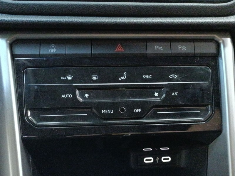 Recambio de mando climatizador para volkswagen t-roc (a11, d11) 1.5 tsi referencia OEM IAM   